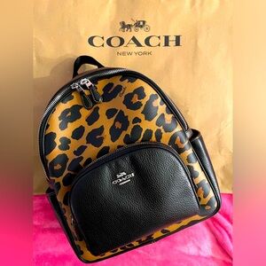 COACH BACKPACK🤎